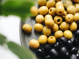 Wellhealthorganic.Com:11-Health-Benefits-And-Side-Effects-Of-Olives-Benefits-Of-Olives